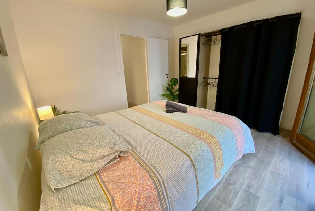 Le Carmen - Terrace - Garage Apartment นีมส์ ภายนอก รูปภาพ